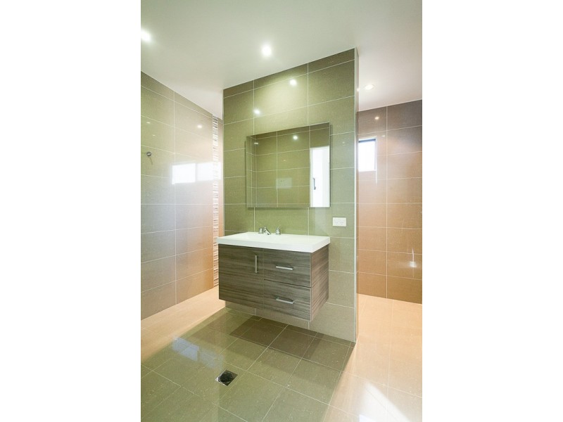 3 Elizabeth Drive, Vincentia NSW 2540