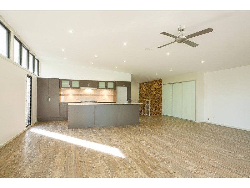 3 Elizabeth Drive, Vincentia NSW 2540