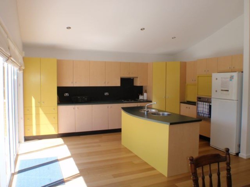 452 Elizabeth Drive, Vincentia NSW 2540