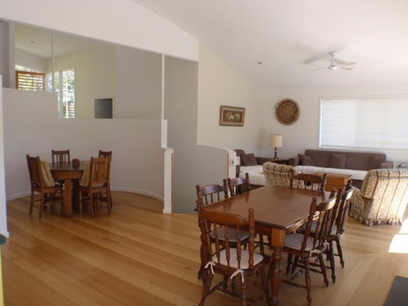 452 Elizabeth Drive, Vincentia NSW 2540