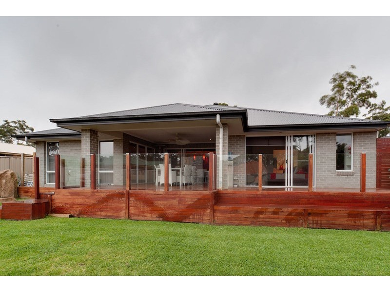 20 Hogbin Crescent, St Georges Basin NSW 2540