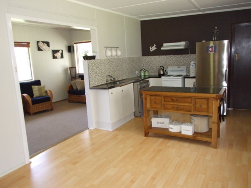 214 Sanctuary Point Road, Sanctuary Point NSW 2540