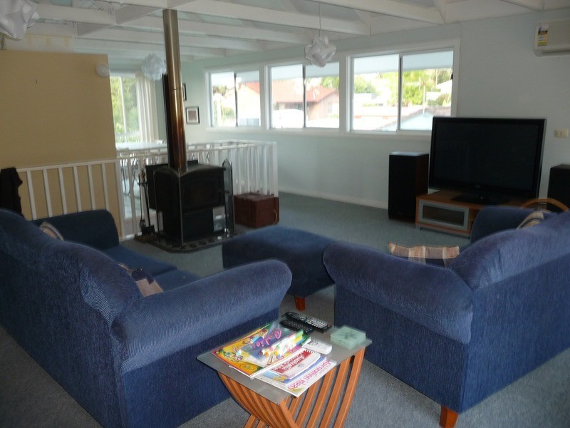 87 Greville Avenue, Sanctuary Point NSW 2540