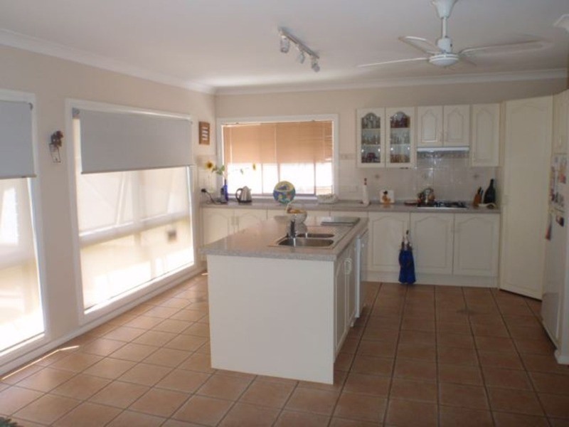 324 Elizabeth Drive, Vincentia NSW 2540