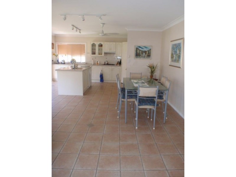 324 Elizabeth Drive, Vincentia NSW 2540