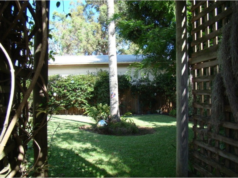 2 Vickery Avenue, Sanctuary Point NSW 2540