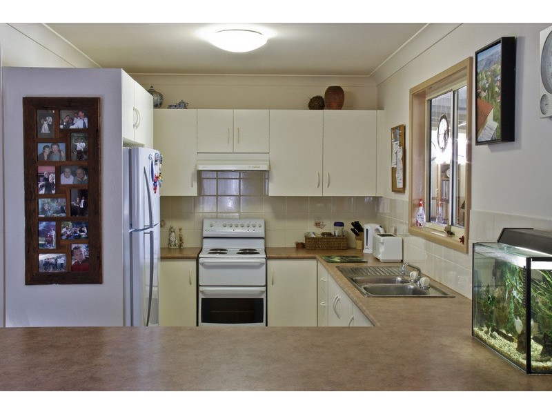 11 Lawson Way, Sanctuary Point NSW 2540