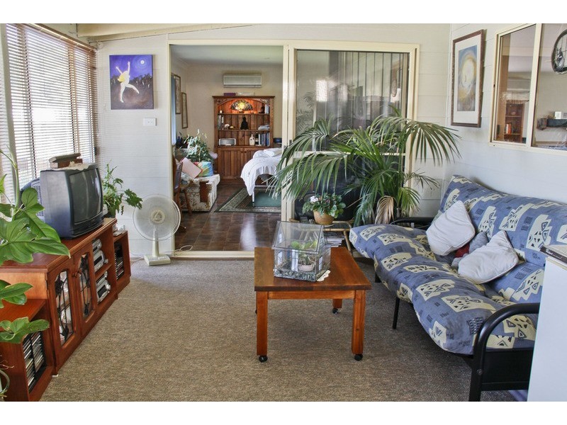 11 Lawson Way, Sanctuary Point NSW 2540