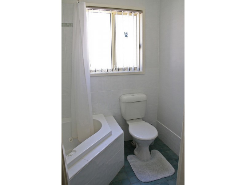 11 Lawson Way, Sanctuary Point NSW 2540