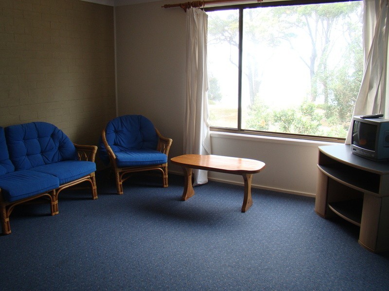 2/5-6 Beach Street, Huskisson NSW 2540