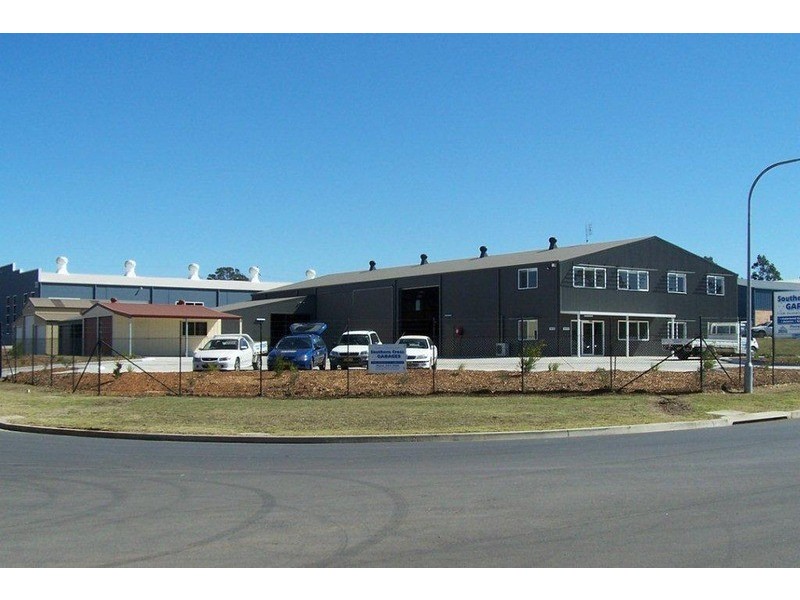 35 Tom Thumb Avenue, South Nowra NSW 2541