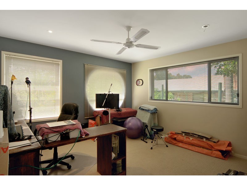 16 Saumarez Street, Vincentia NSW 2540