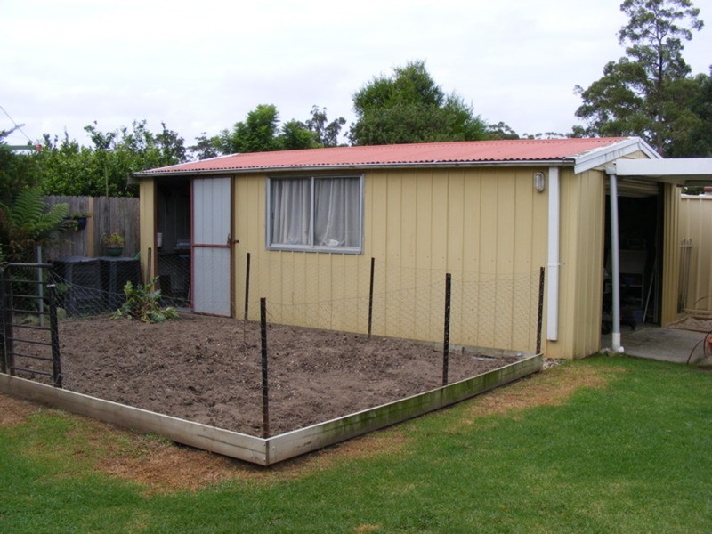 21 Dorothy Avenue, Basin View NSW 2540