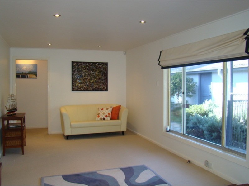 14 Greville Avenue, Sanctuary Point NSW 2540