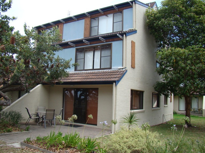 4/5-6 Beach Street, Huskisson NSW 2540