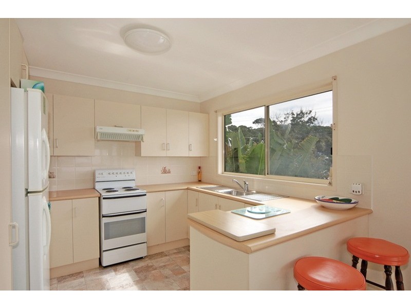 67 Cyrus Street, Hyams Beach NSW 2540