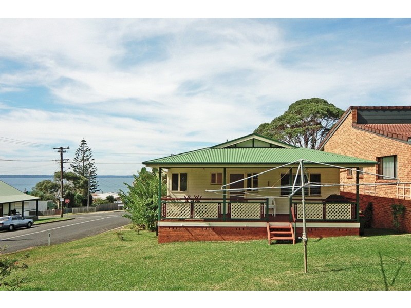 67 Cyrus Street, Hyams Beach NSW 2540