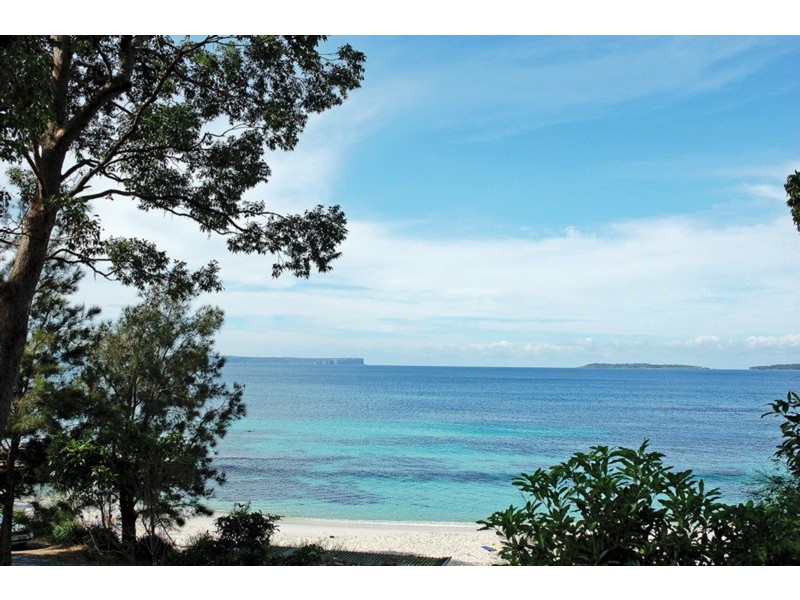 67 Cyrus Street, Hyams Beach NSW 2540