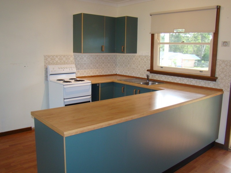 18 Vost Drive, Sanctuary Point NSW 2540