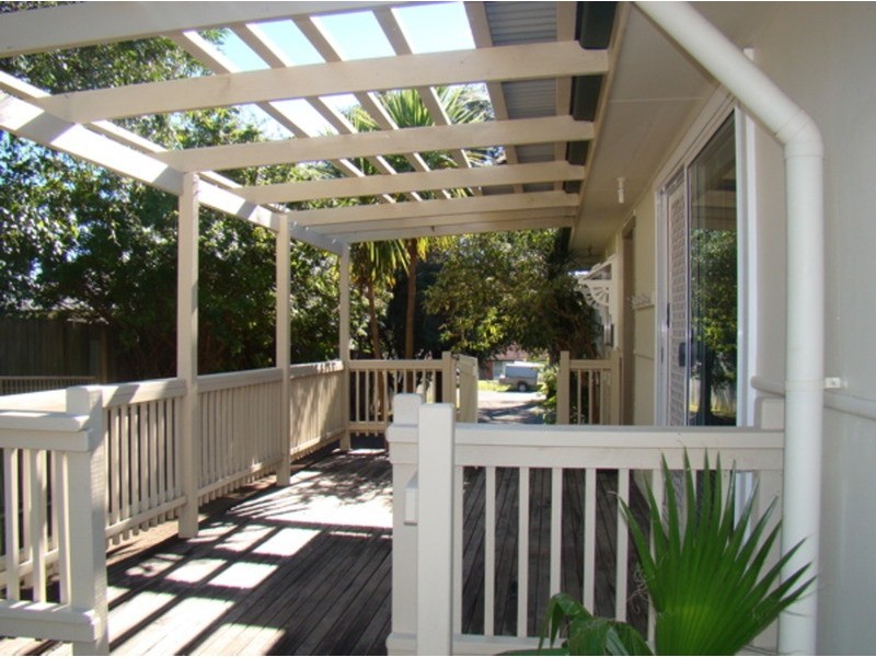 6 Winn Avenue, Basin View NSW 2540