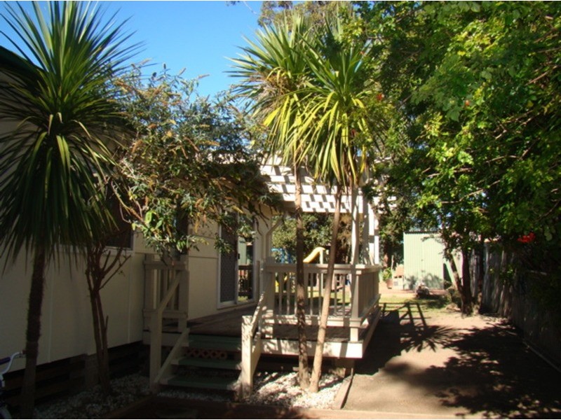 6 Winn Avenue, Basin View NSW 2540