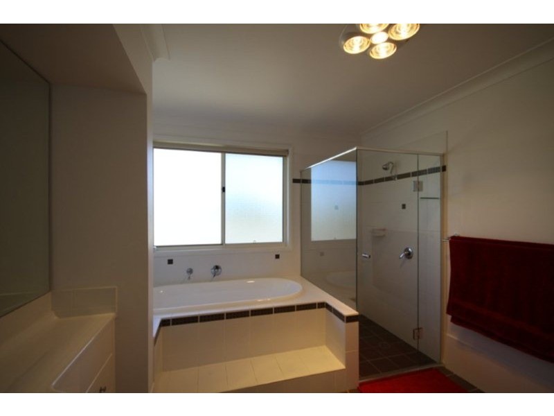 12 Anson Street, Sanctuary Point NSW 2540