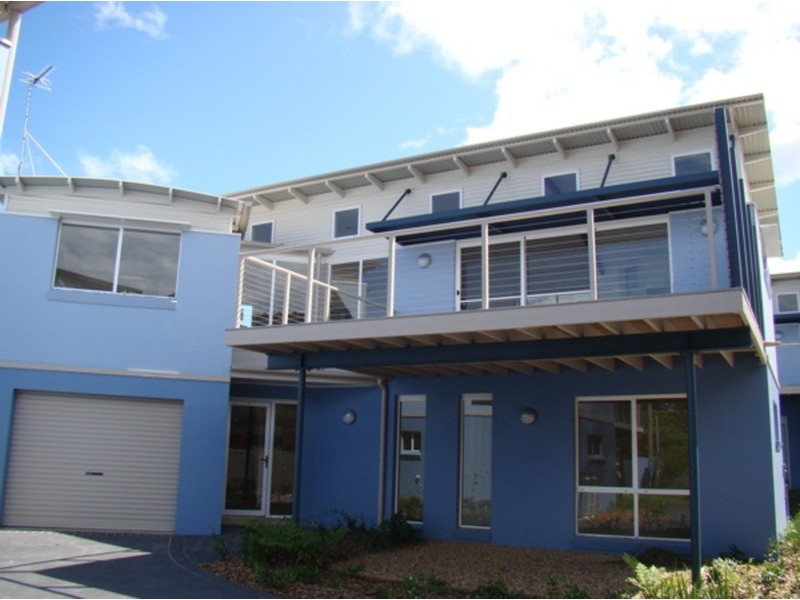 3/9 Duncan Street, Huskisson NSW 2540