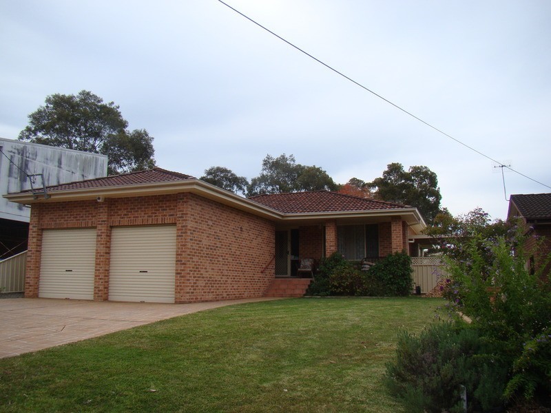 98 Macleans Point Road, Sanctuary Point NSW 2540