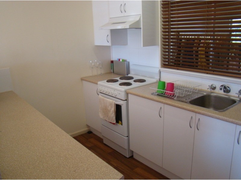 2 Winn Avenue, Basin View NSW 2540