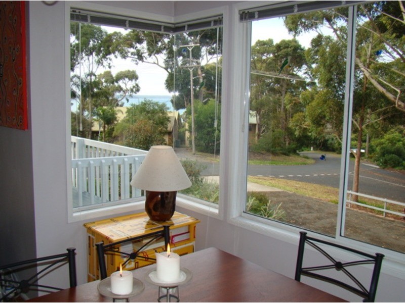 2 Murray Street, Vincentia NSW 2540