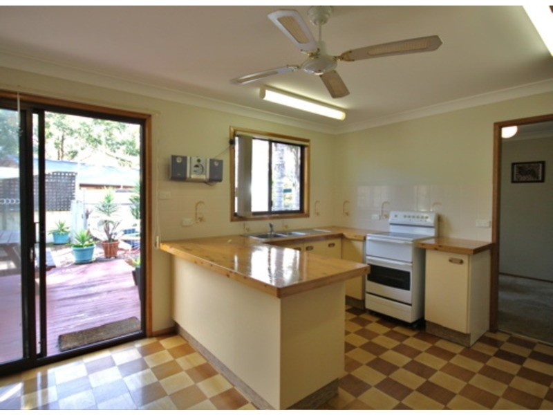 134 Waratah Crescent, Sanctuary Point NSW 2540