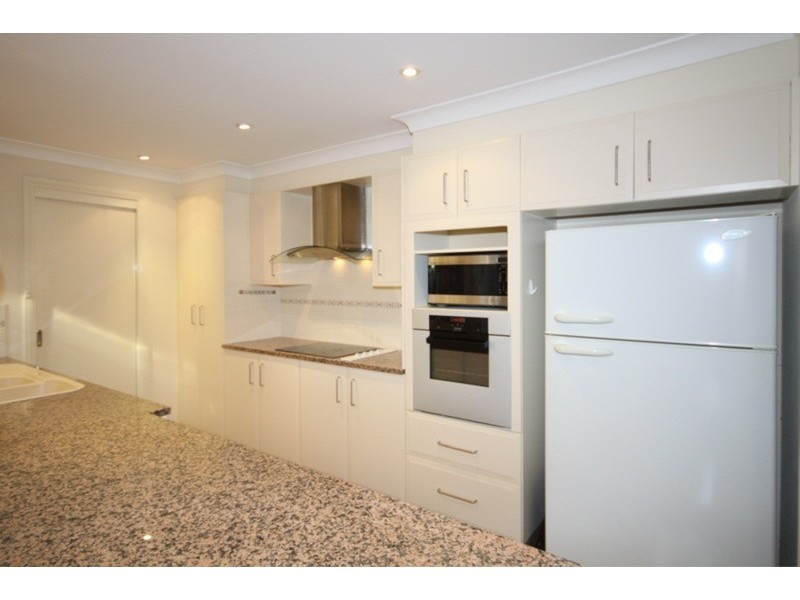 53 Claylands Drive, St Georges Basin NSW 2540