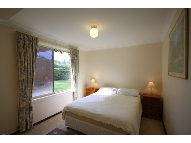 53 Claylands Drive, St Georges Basin NSW 2540