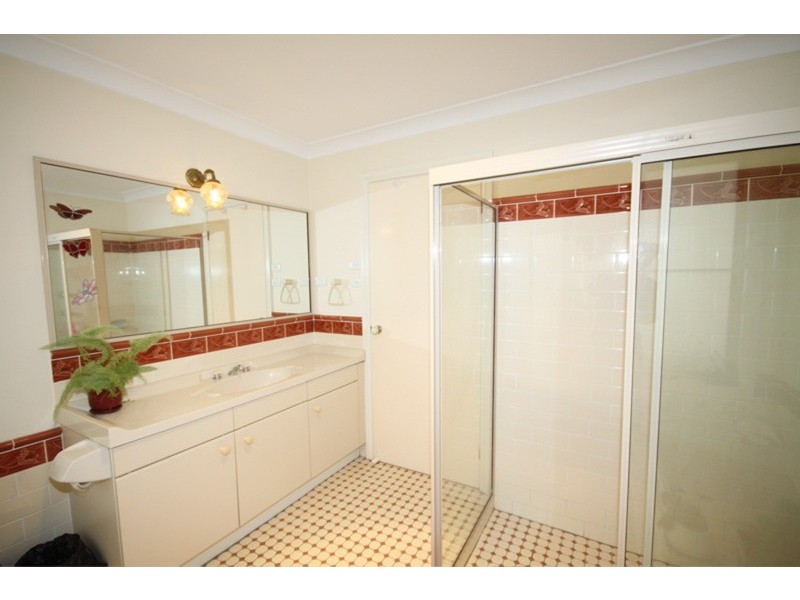 53 Claylands Drive, St Georges Basin NSW 2540