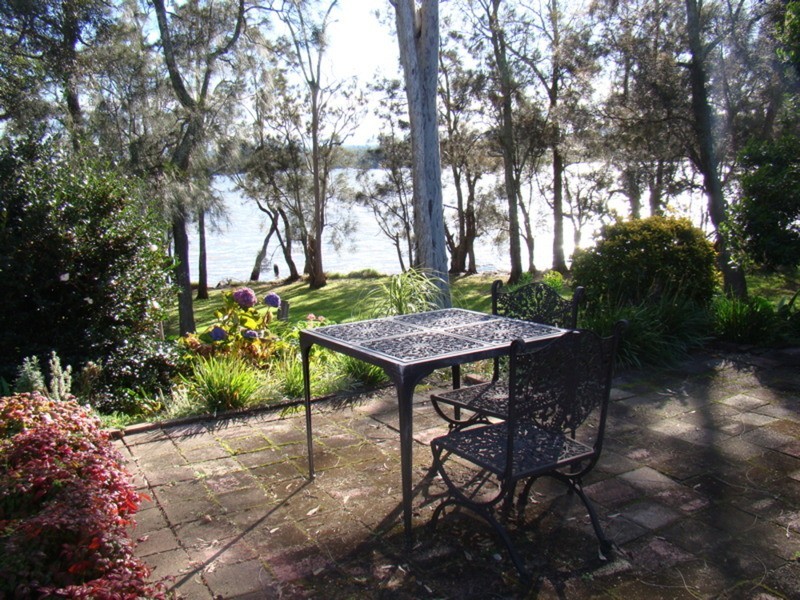 25 Lachlan Crescent, St Georges Basin NSW 2540