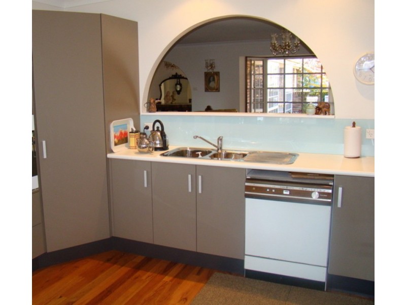 25 Lachlan Crescent, St Georges Basin NSW 2540