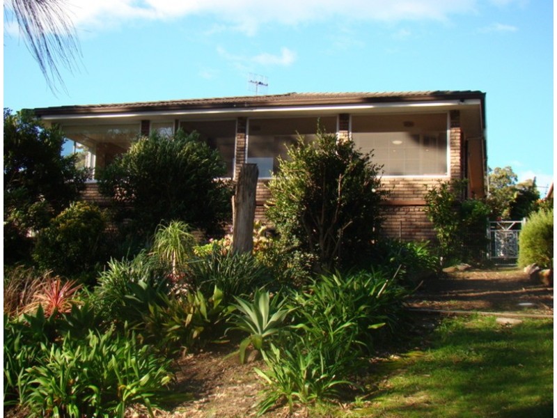 25 Lachlan Crescent, St Georges Basin NSW 2540