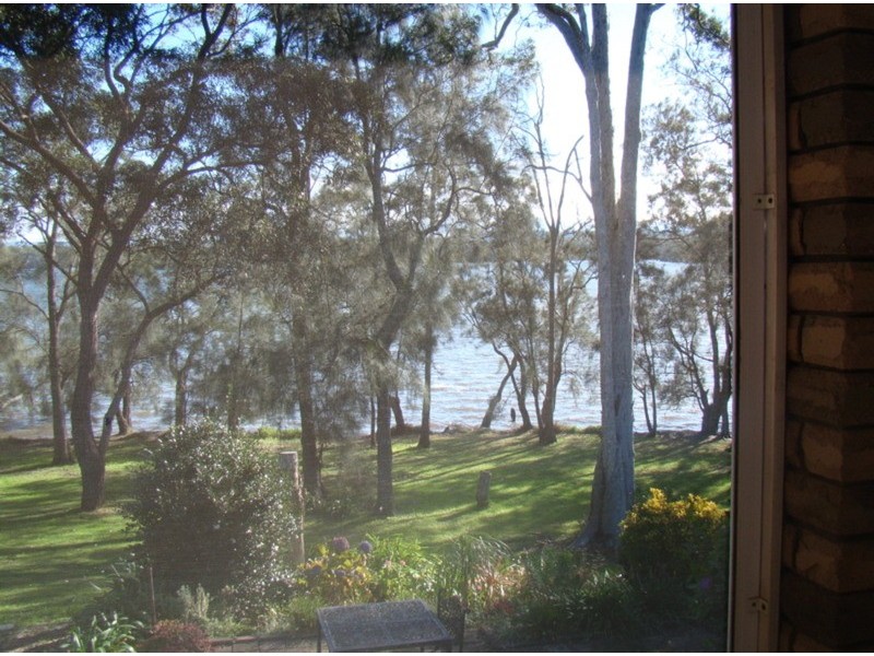 25 Lachlan Crescent, St Georges Basin NSW 2540