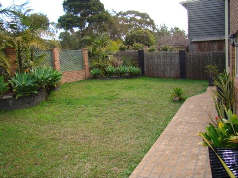 6 Whitshed Place, Vincentia NSW 2540