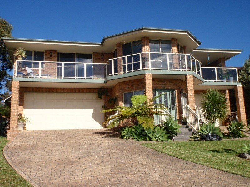 6 Whitshed Place, Vincentia NSW 2540