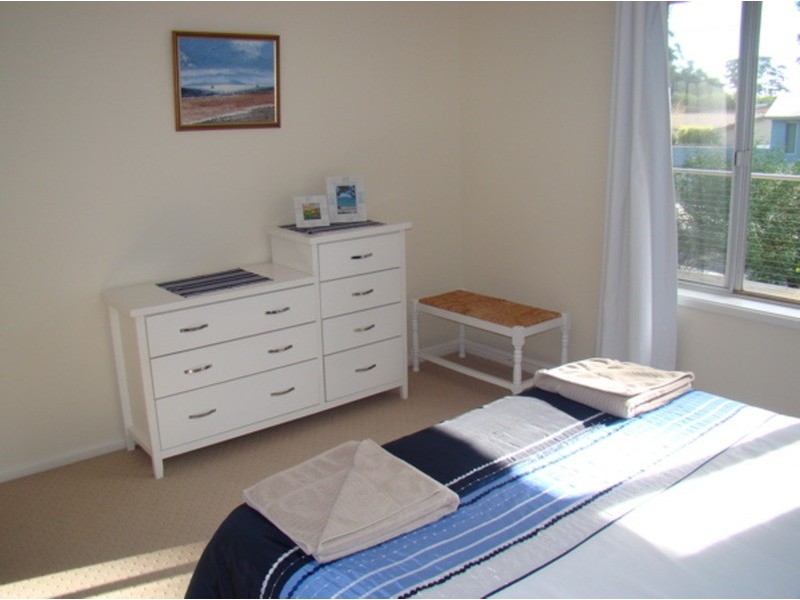 2 Plantation Point Parade, Vincentia NSW 2540