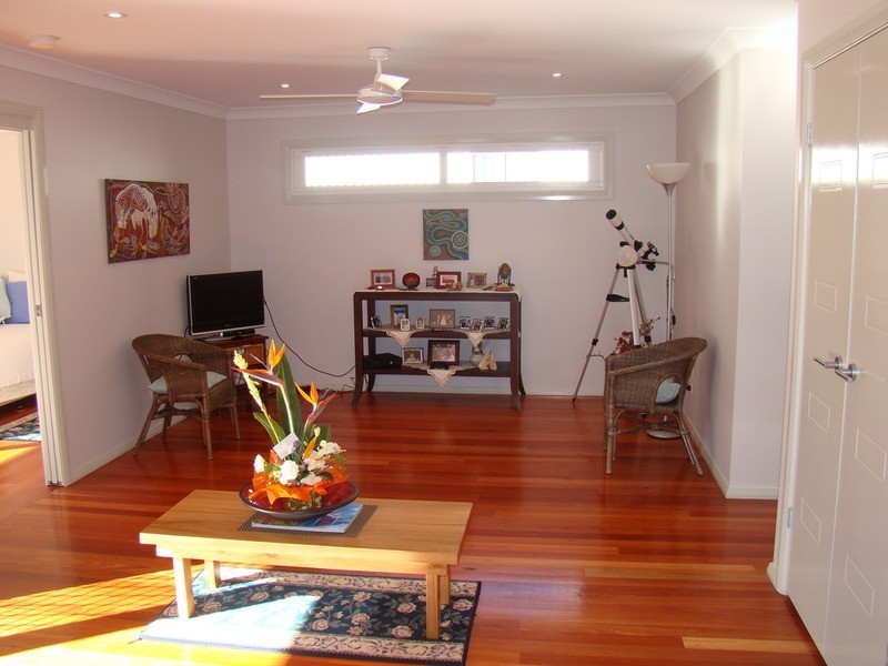 9 Bowen Street, Huskisson NSW 2540