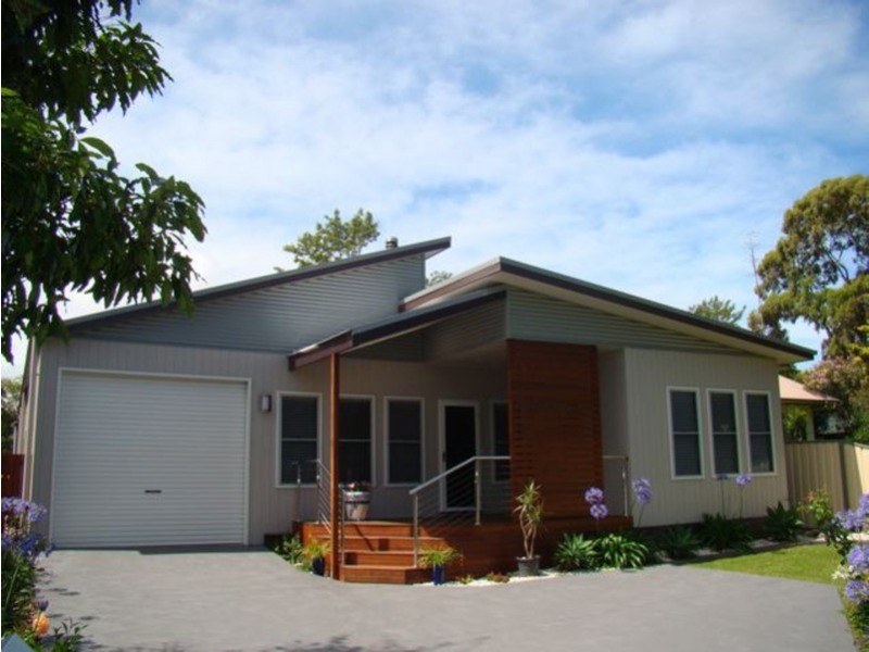 9 Bowen Street, Huskisson NSW 2540