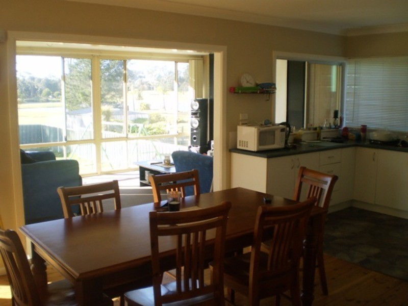 143 Waratah Crescent, Sanctuary Point NSW 2540