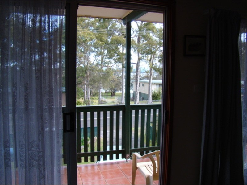 104 Walmer Avenue, Sanctuary Point NSW 2540