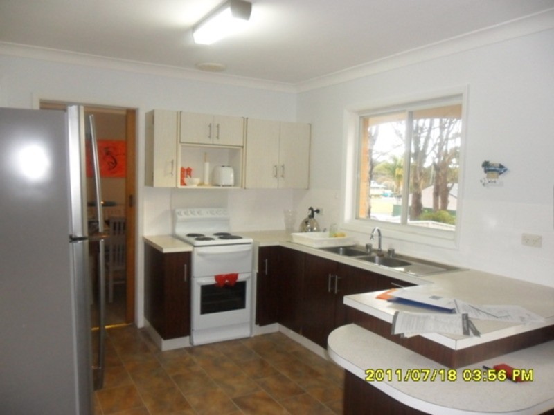 11 Beach Street, Vincentia NSW 2540