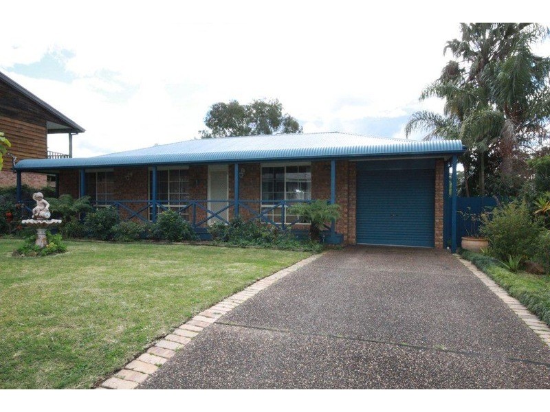 4 Beaver Avenue, Sanctuary Point NSW 2540