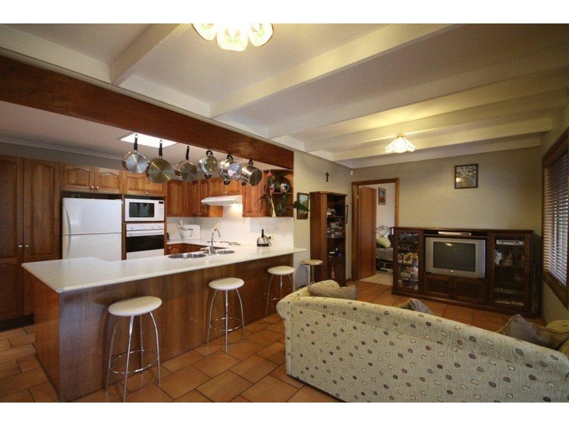 4 Beaver Avenue, Sanctuary Point NSW 2540