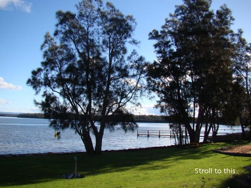 1 Graham Avenue, St Georges Basin NSW 2540