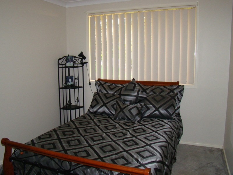 1 Graham Avenue, St Georges Basin NSW 2540